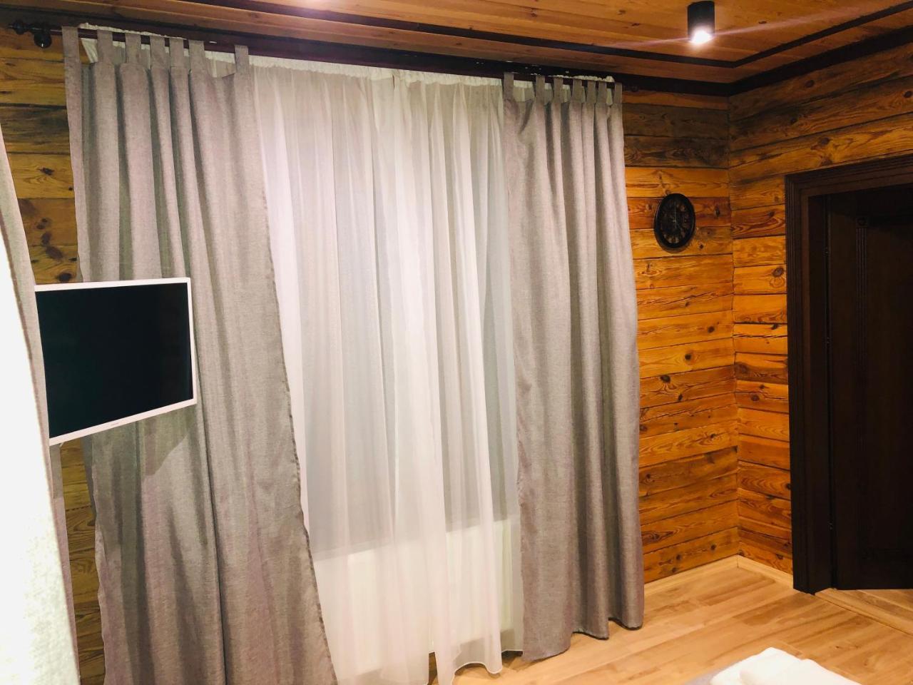Golden Nest Apartment Yablunytsya Ngoại thất bức ảnh