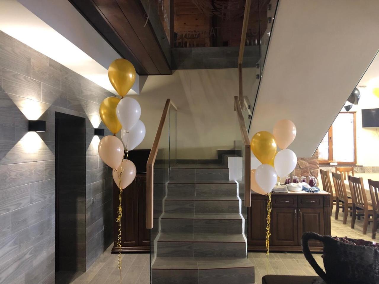 Golden Nest Apartment Yablunytsya Ngoại thất bức ảnh